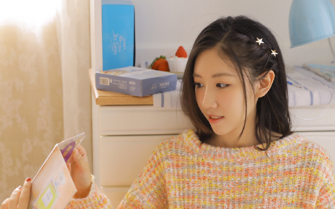 济南动物园大熊猫“华奥”迎来18岁生日